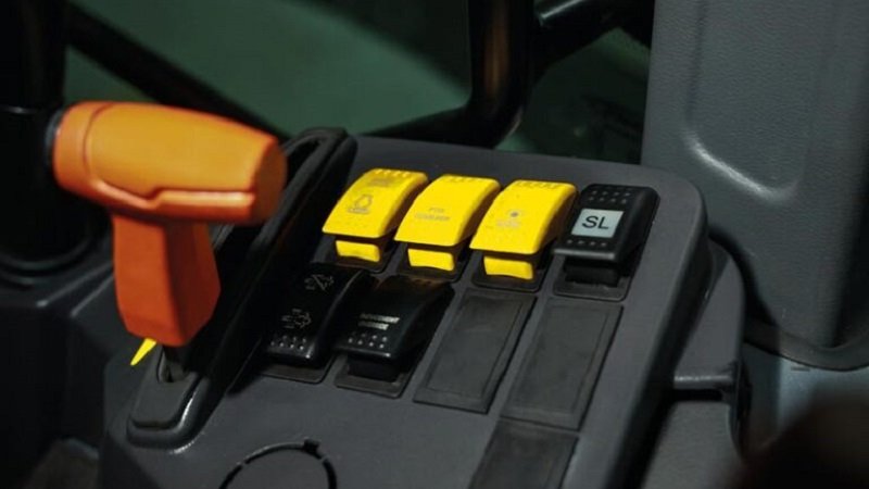 solis-50-euro5-traktor-21-800×450